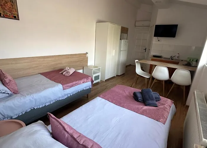 Guest house Casa Adriana *